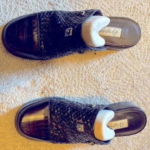 EUC Brighton mules size 9.5 Burgundy/brown color